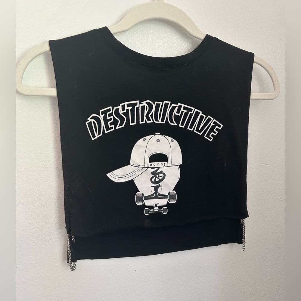 Chain crop top